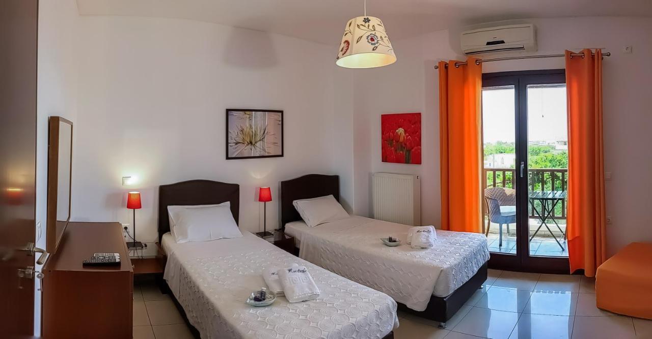 Maestralia Apartman Szkírosz Kültér fotó