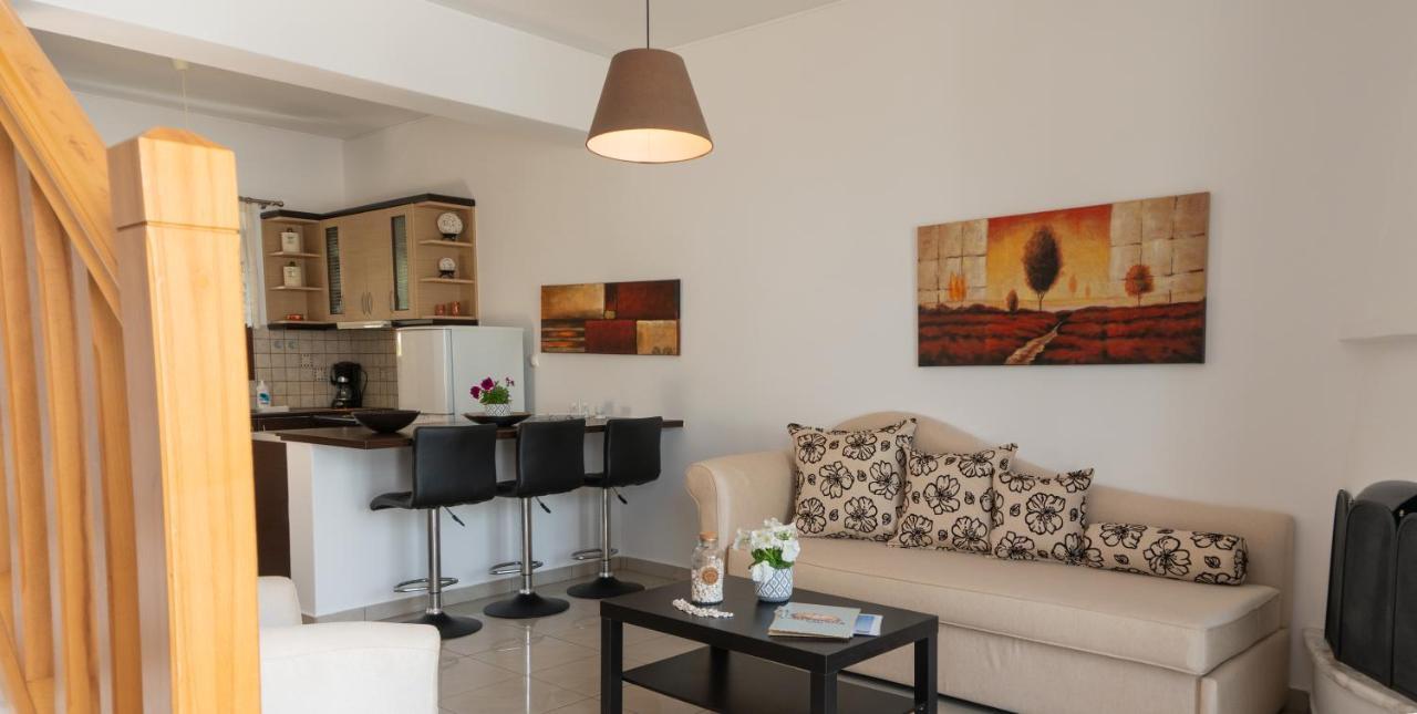 Maestralia Apartman Szkírosz Kültér fotó