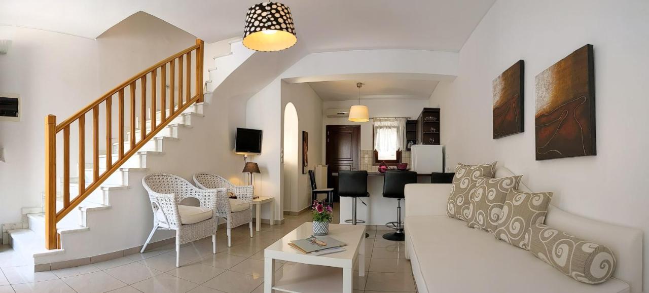 Maestralia Apartman Szkírosz Kültér fotó
