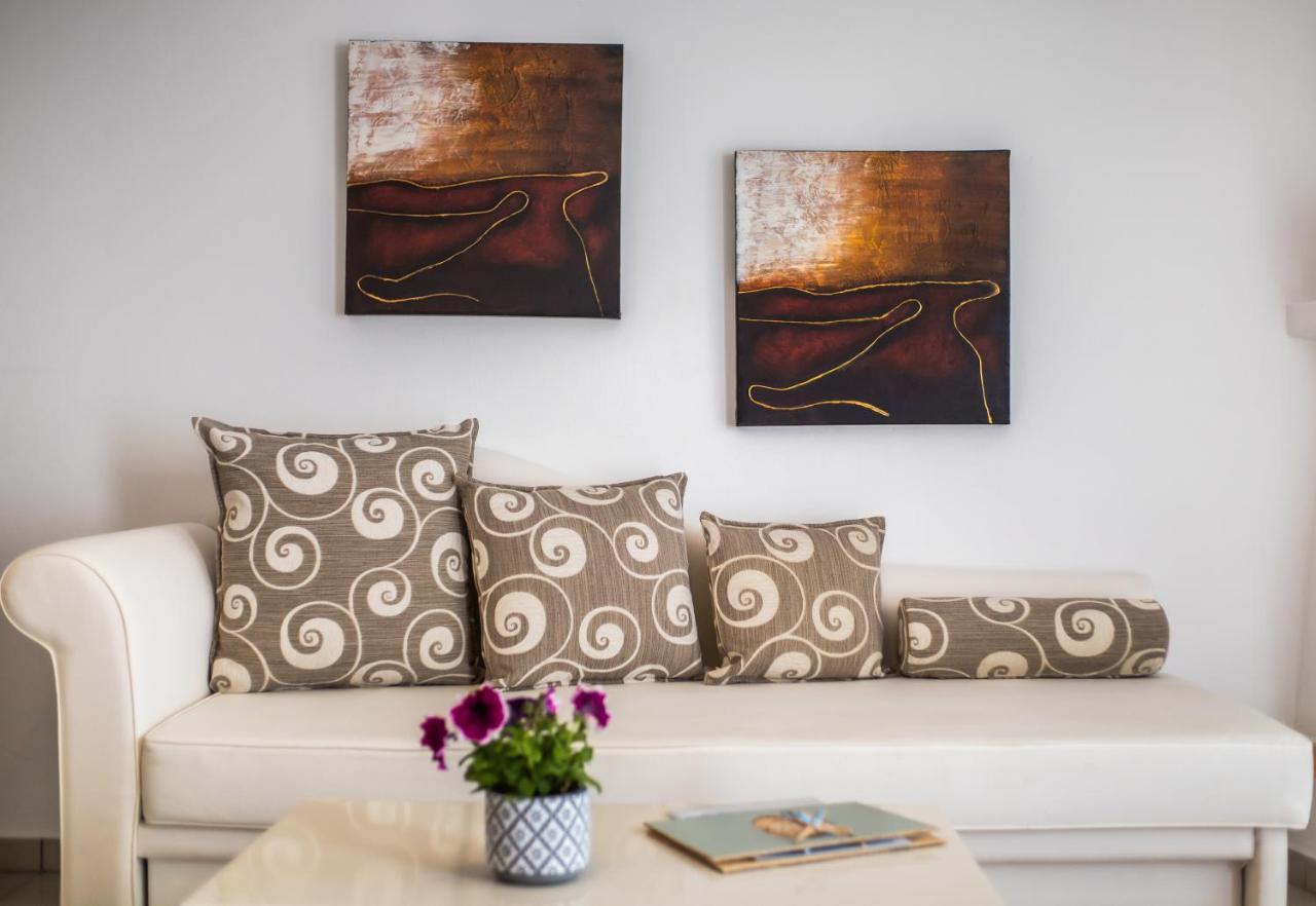 Maestralia Apartman Szkírosz Kültér fotó