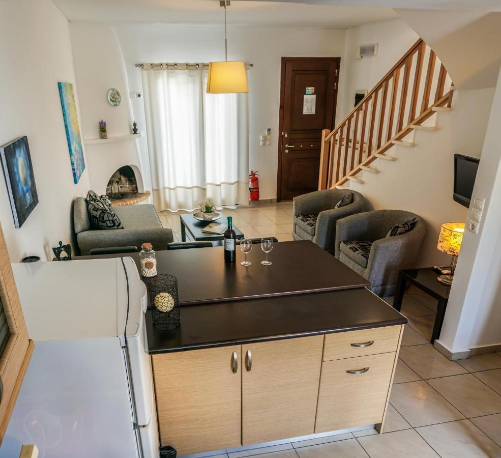 Maestralia Apartman Szkírosz Kültér fotó